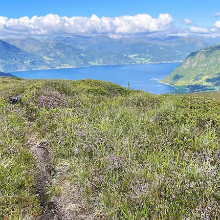 Feriehus Davik Ii Davik (Sogn og Fjordane)